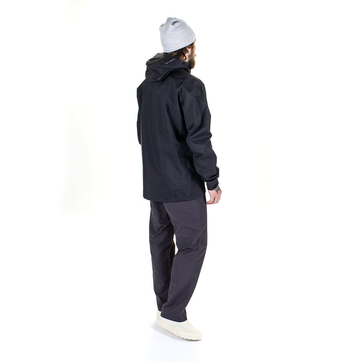 Arc'teryx - Beta Jacket
Style # X000010868
Color : Black