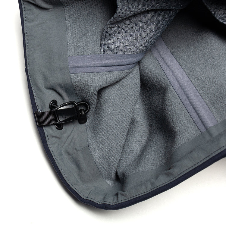 Arc'teryx - Gamma MX Hoodie
Style # X000008485
Color : Black Sapphire II