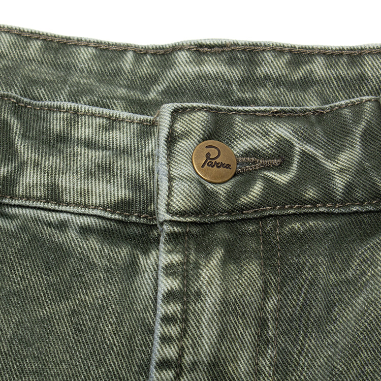 by Parra - Protecting The Sun Shorts
Color : Green