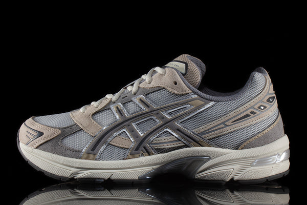 8-18-23-Asics-1130-Grey-