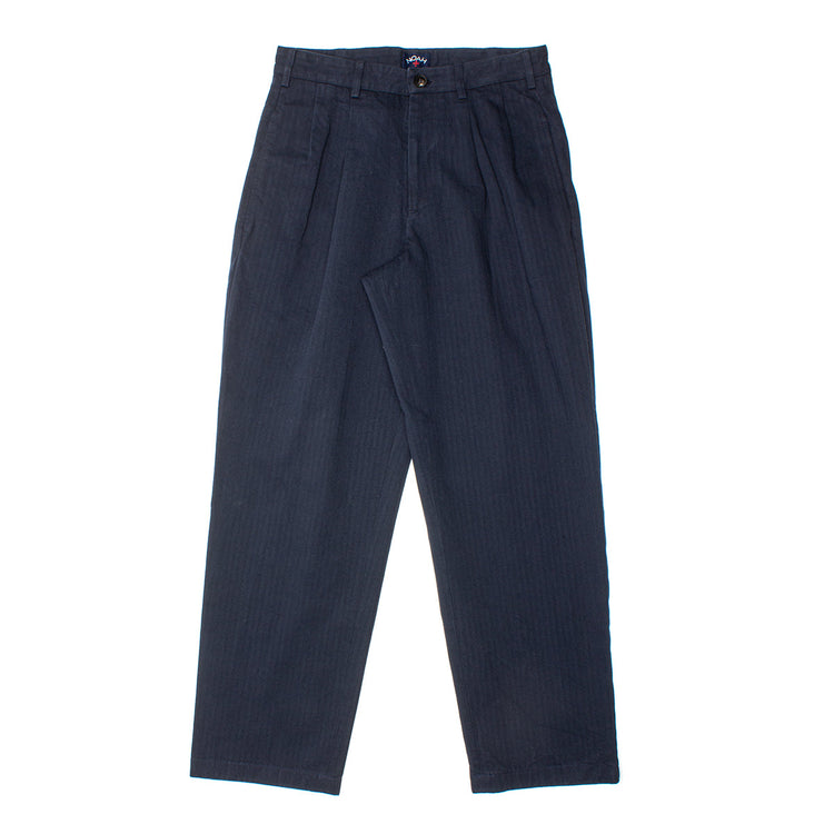 Noah | Classic Double-Pleat Herringbone Pants Color : Navy