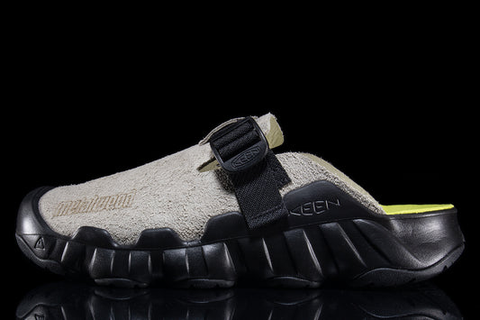 Keen - Hyperport Clog x Metalwood
Style # 1031237
Color : Plaza