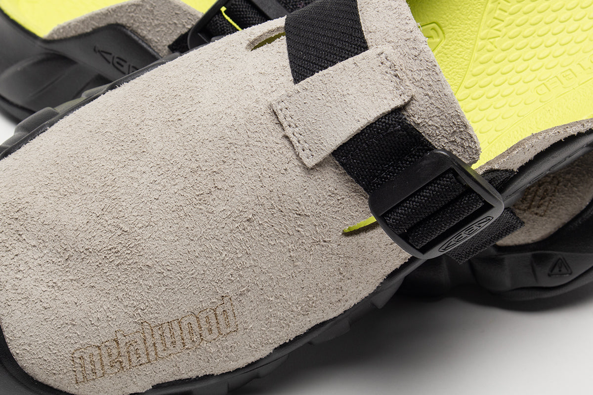 Keen - Hyperport Clog x Metalwood
Style # 1031237
Color : Plaza