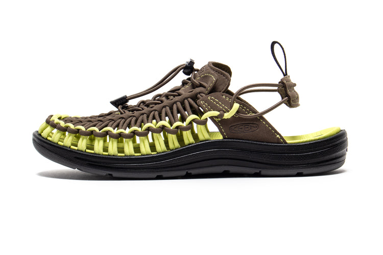Keen - Uneek II Convertible x Metalwood
Style # 1031065
Color : Limeade