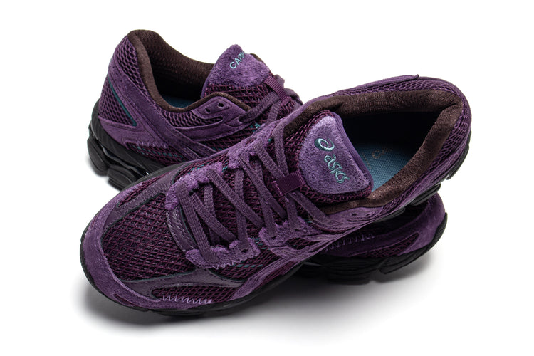 Asics - Gel-Cumulus 16 x Carnan
Style # 1203B139.500
Color : Black Berry / Purple