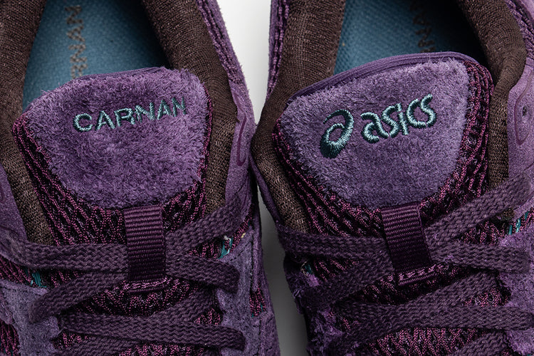 Asics - Gel-Cumulus 16 x Carnan
Style # 1203B139.500
Color : Black Berry / Purple