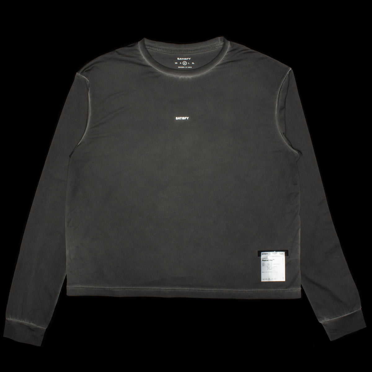 Satisfy - AuraLite L/S T-Shirt
Color : Pigment Black
