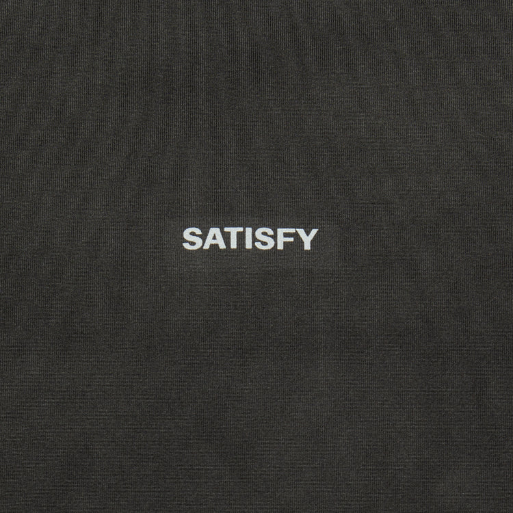 Satisfy - AuraLite L/S T-Shirt
Color : Pigment Black