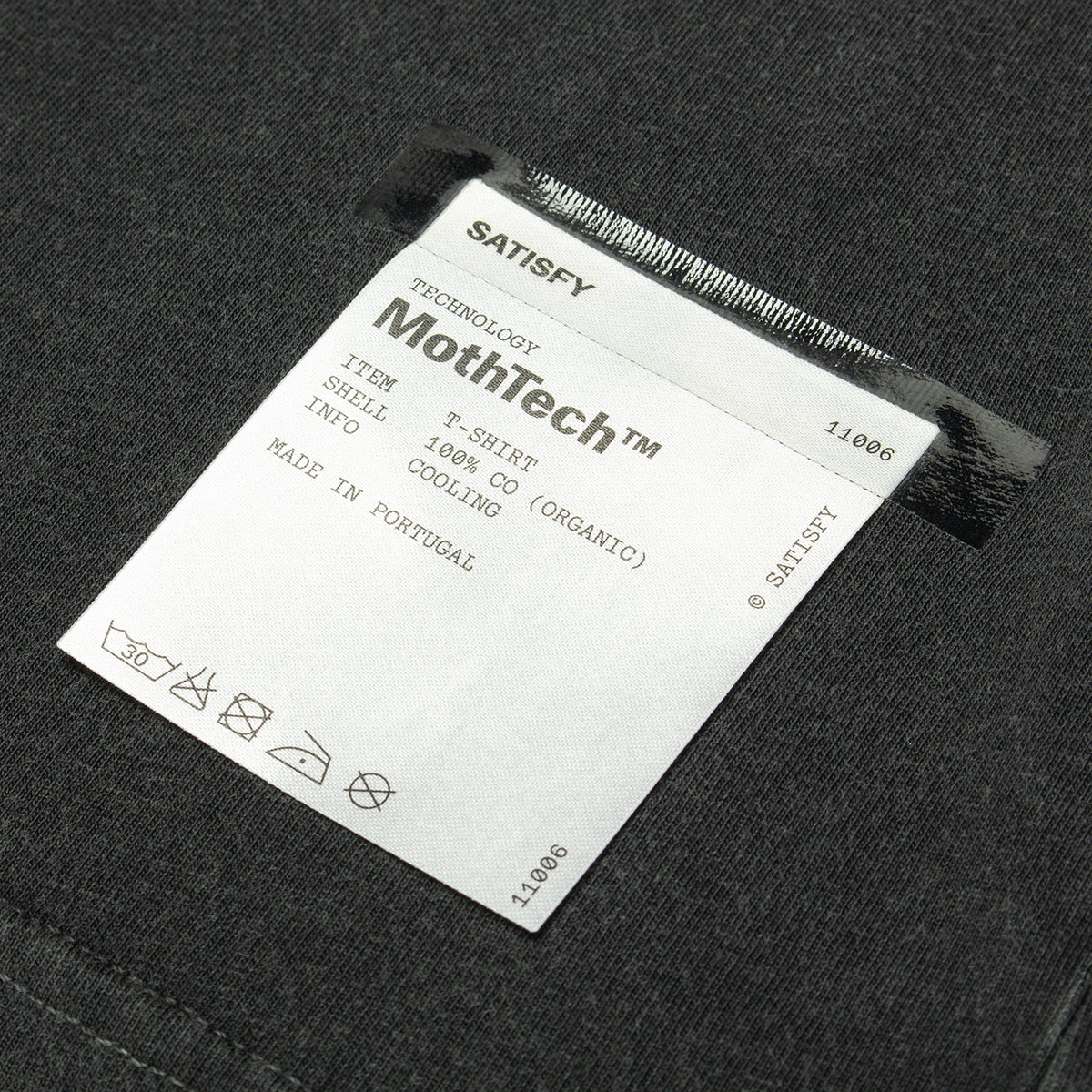Satisfy - MothTech T-Shirt
Color : Aged Black