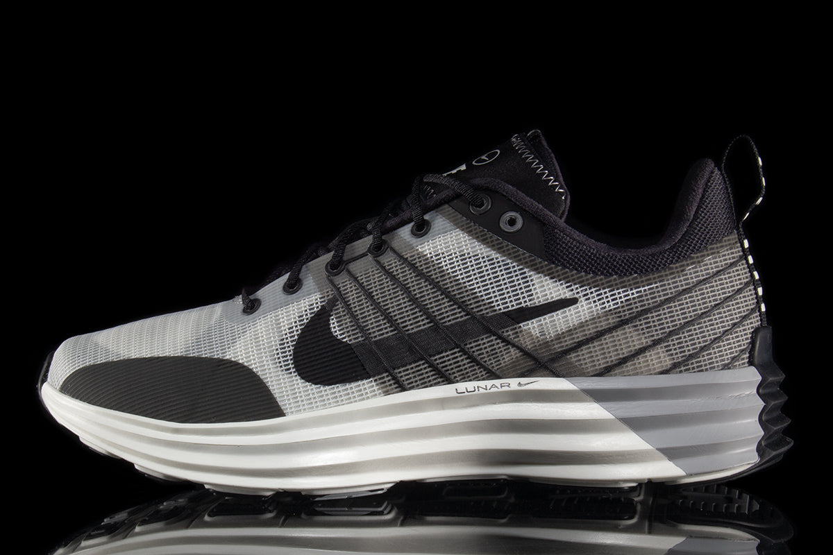 Nike | Lunar Roam Style # DV2440-102 Color : Summit White / Black / LT Smoke Grey