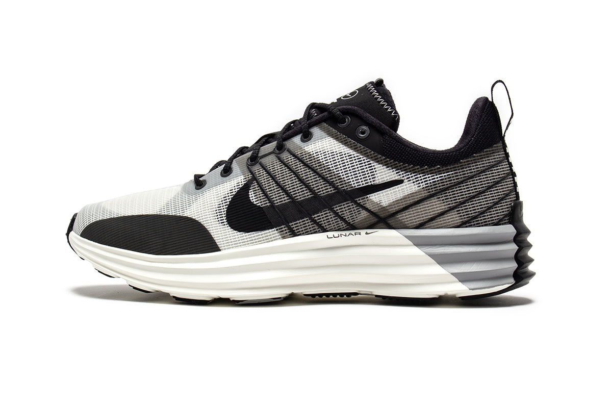 Nike | Lunar Roam Style # DV2440-102 Color : Summit White / Black / LT Smoke Grey