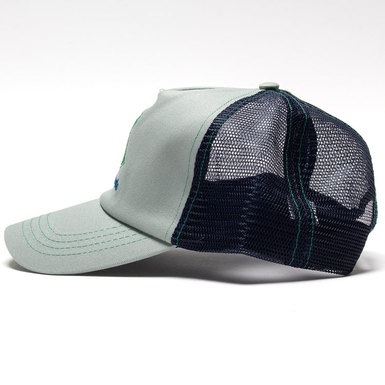 Frog | Perfect Frog Trucker Hat
Color : Grey / Navy