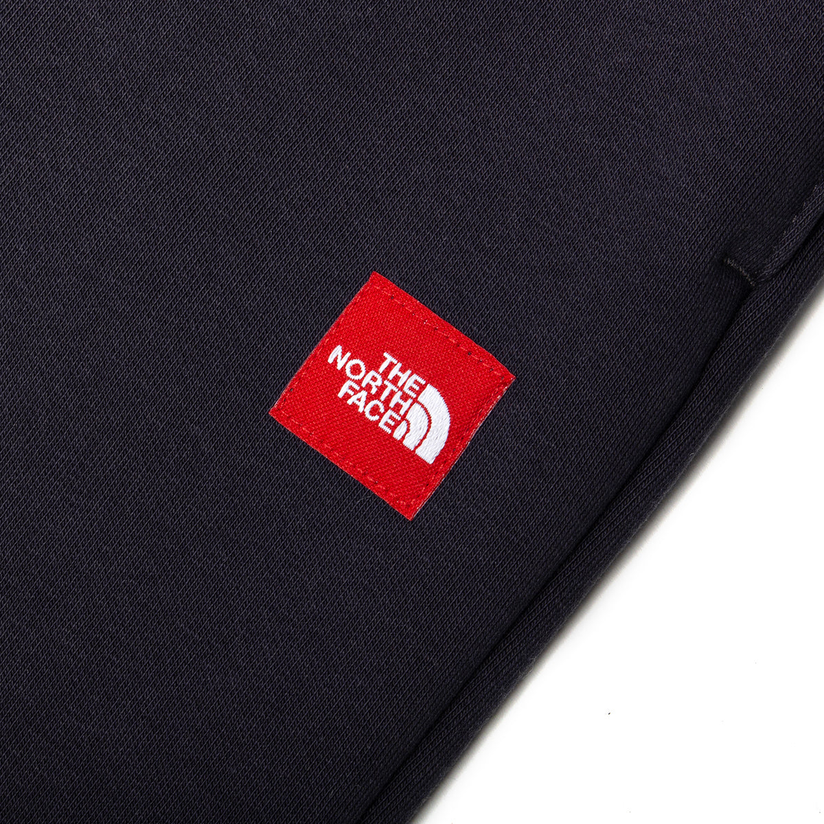 The North Face - Redbox Sweatpants
Style # NF0A8EG30SA1
Color : Obsidian