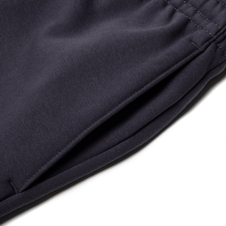 The North Face - Redbox Sweatpants
Style # NF0A8EG30SA1
Color : Obsidian