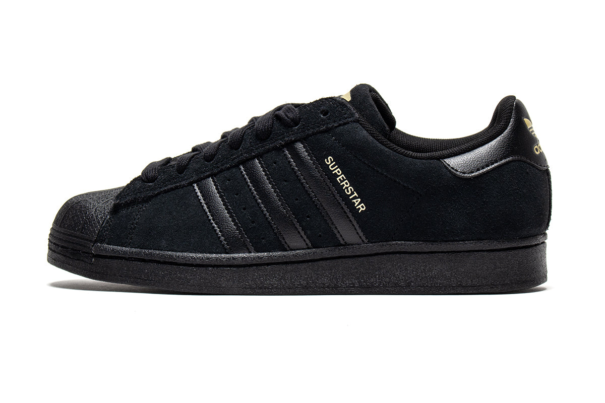 Adidas Skateboarding - Superstar ADV
Style # KZ8893
Color : Core Black / Core Black / Gold Metallic