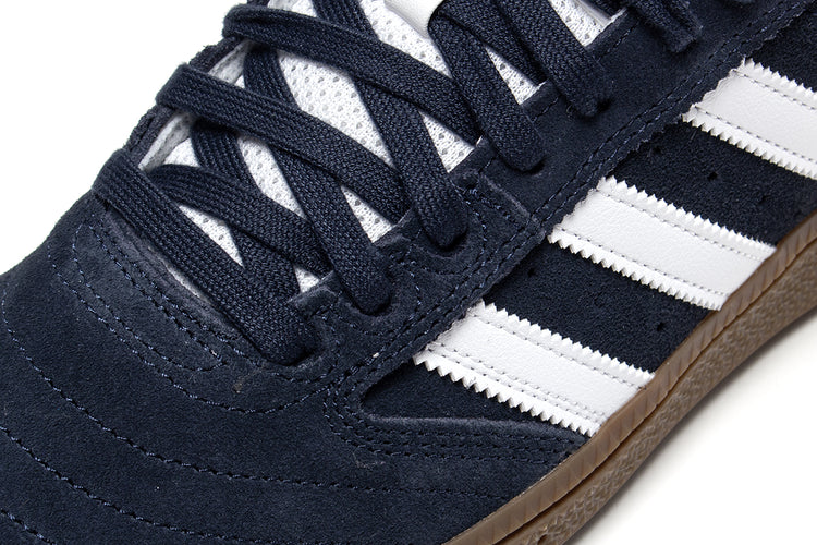 Adidas Skateboarding - Busenitz
Style # KJ0260
Color : Aurora Ink / Footwear White / Gum 5