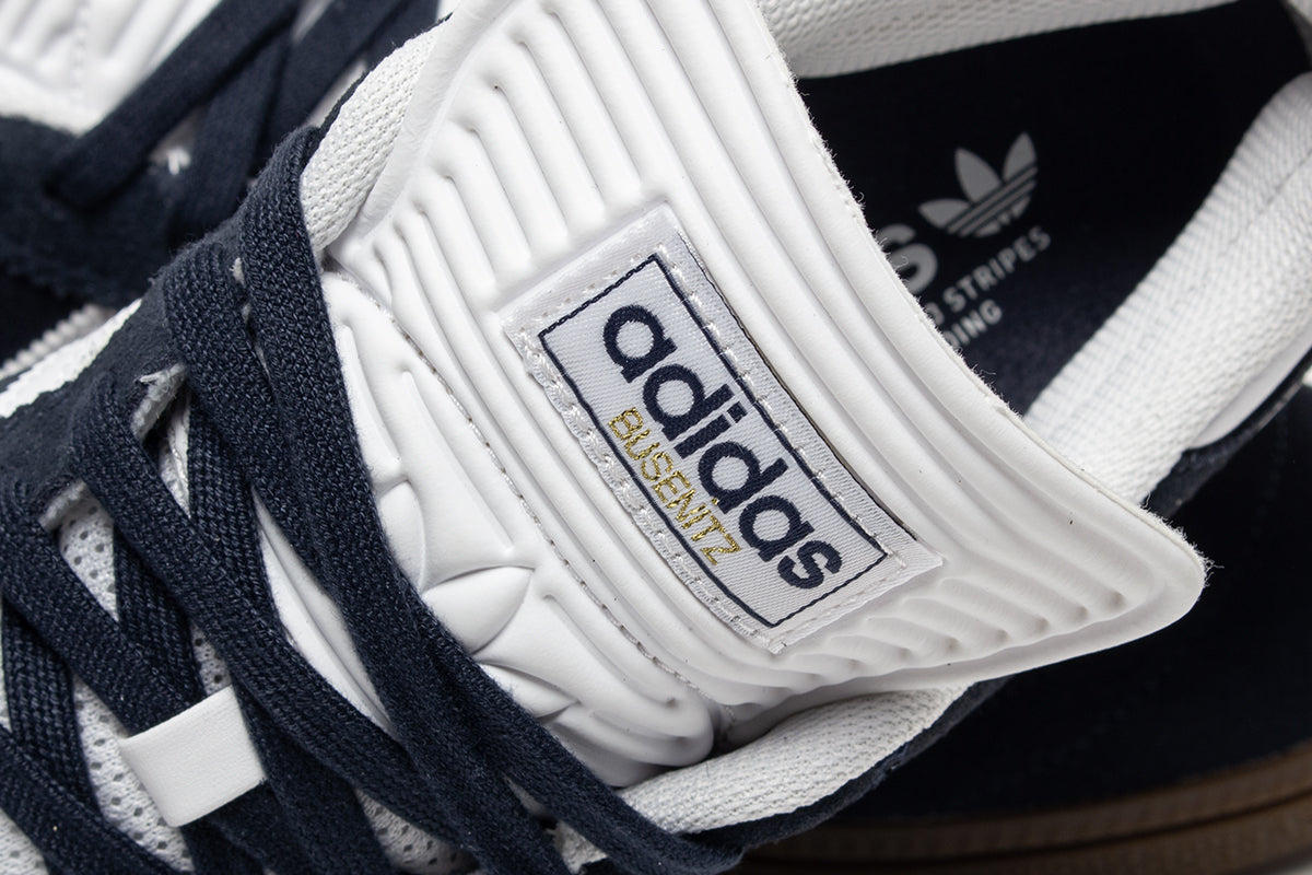 Adidas Skateboarding - Busenitz
Style # KJ0260
Color : Aurora Ink / Footwear White / Gum 5