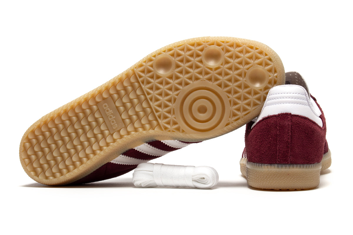 Adidas Skateboarding - Samba ADV
Style # KJ0265
Color : Shadow Red / Footwear White / Maroon