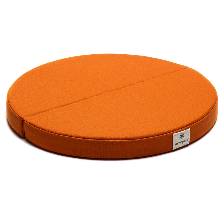 Snow Peak | Lounge Cushion
Style # TM-096OR
Color : Orange