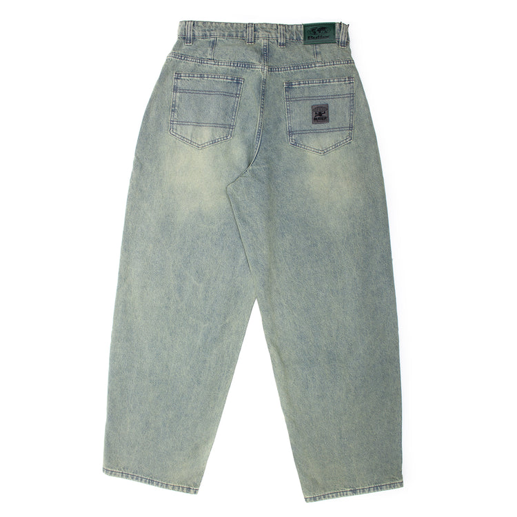 Butter Goods - Wide Cut Denim Jeans
Color : Tinted Blue Wash