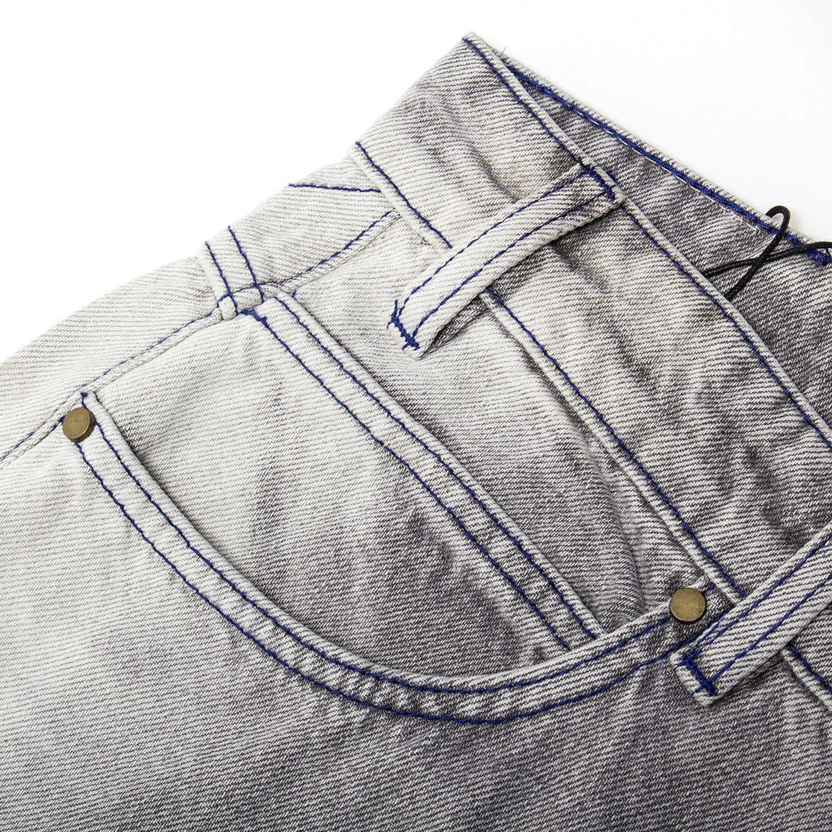 Butter Goods - Bronco Denim Jeans
Color : Washed Grey