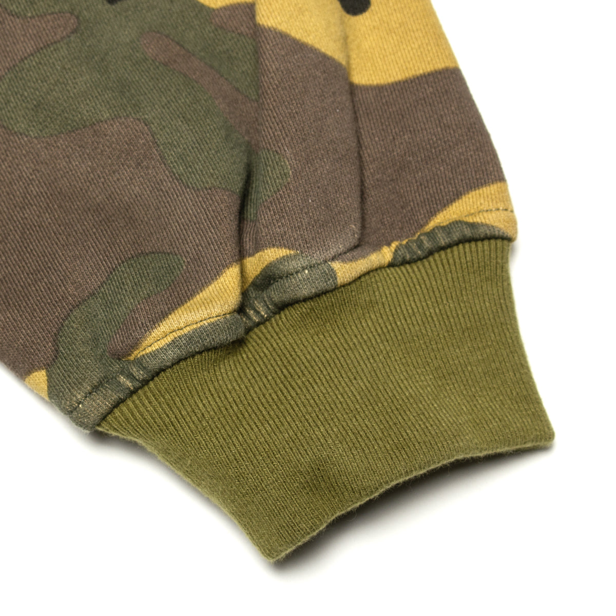 Carpet Company - C-Star Double Zip Hoodie
Color : Camo