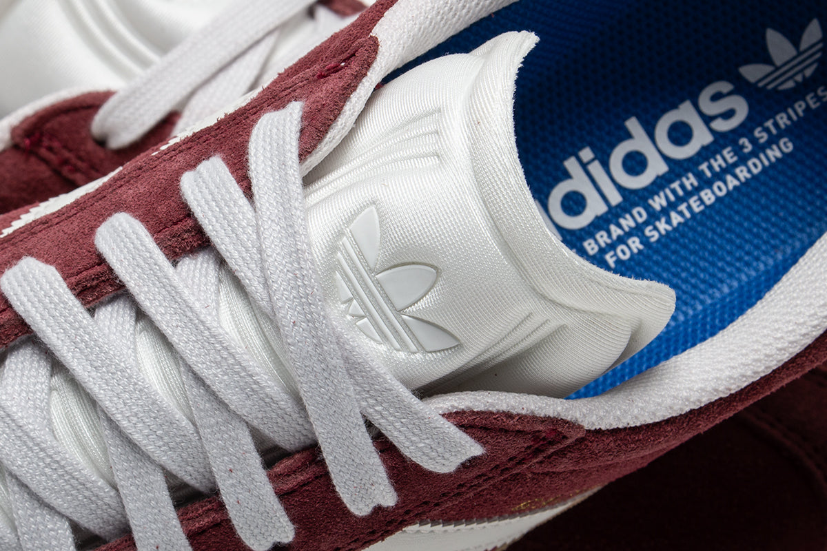 Adidas - Gazelle ADV
Style # JR2000
Color : Shadow Red / Crystal White / Gold Metallic