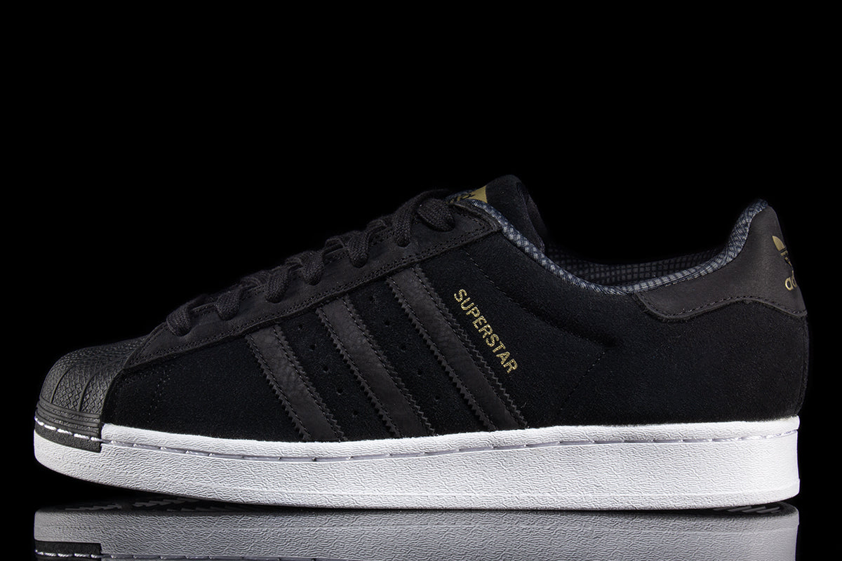 Adidas - Superstar ADV
Style # JP8532
Color : Core Black / Footwear White