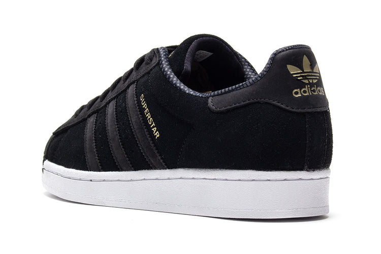 Adidas - Superstar ADV
Style # JP8532
Color : Core Black / Footwear White