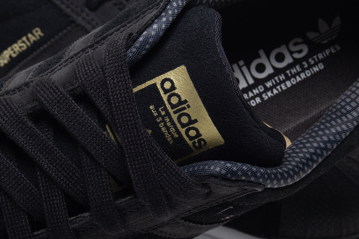Adidas - Superstar ADV
Style # JP8532
Color : Core Black / Footwear White