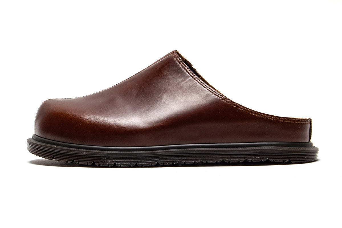 Dr. Martens - San Mule
Style # 41615200
Color : Butterscotch