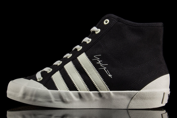 Adidas - Y-3 Nisi Hi
Style # KI2668
Color : Black / Black / Off White