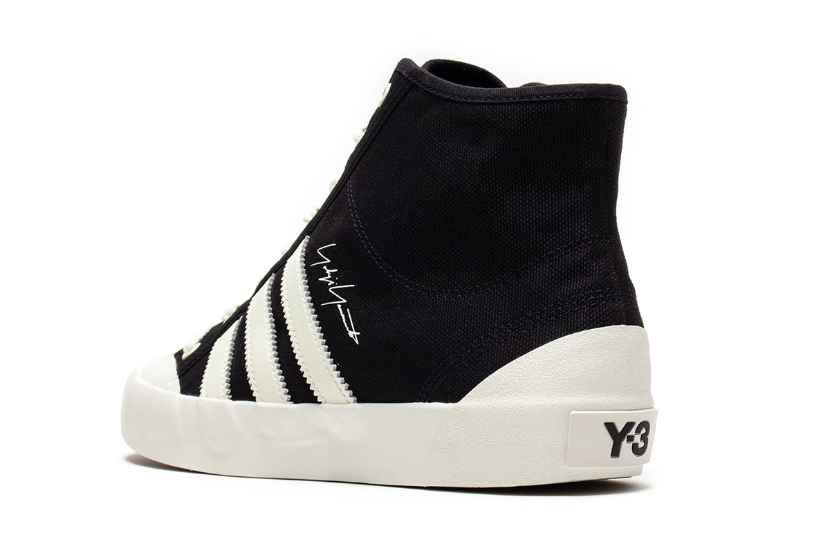 Adidas - Y-3 Nisi Hi
Style # KI2668
Color : Black / Black / Off White