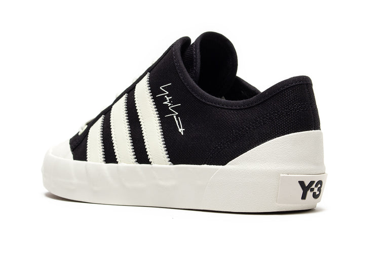 Adidas - Y-3 Nisi Lo
Style # KH9321
Color : Black / Black / Off White
