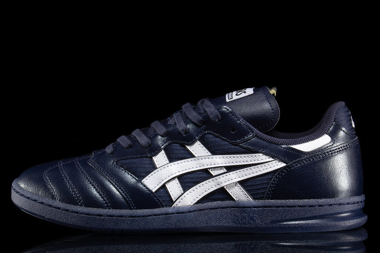 靴 ASICS LEGGEREZZA FB Cowtown