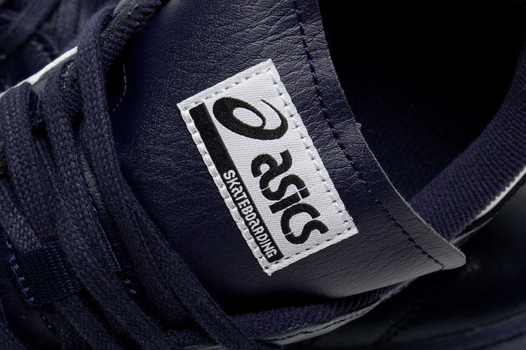 Asics Skateboarding - Leggerezza FB
Style # 1201B058.400
Color : Navy / White