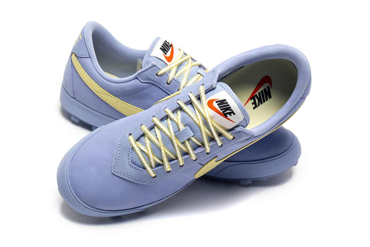Nike - Astrograbber
Style # IH2341-400
Color : Aluminum / Soft Yellow / Sail / Black
