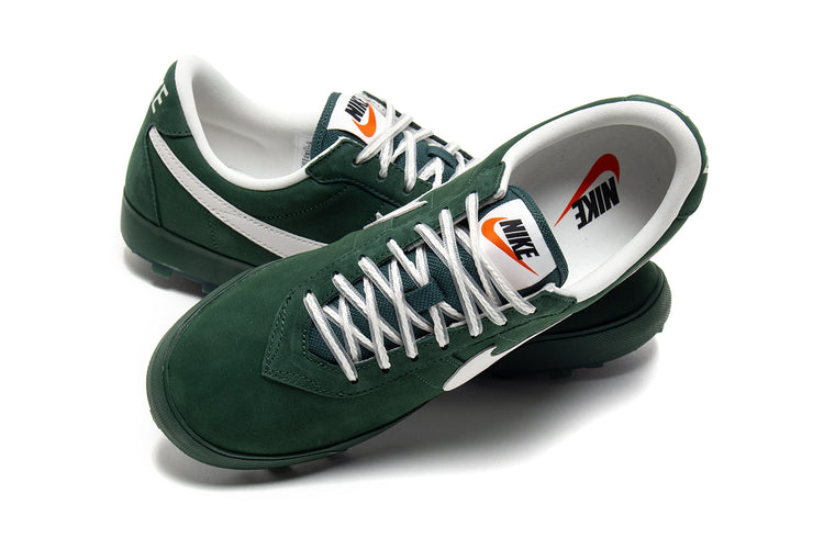 Nike - Astrograbber
Style # IH2341-300
Color : Fir / Phantom / Sail / Black