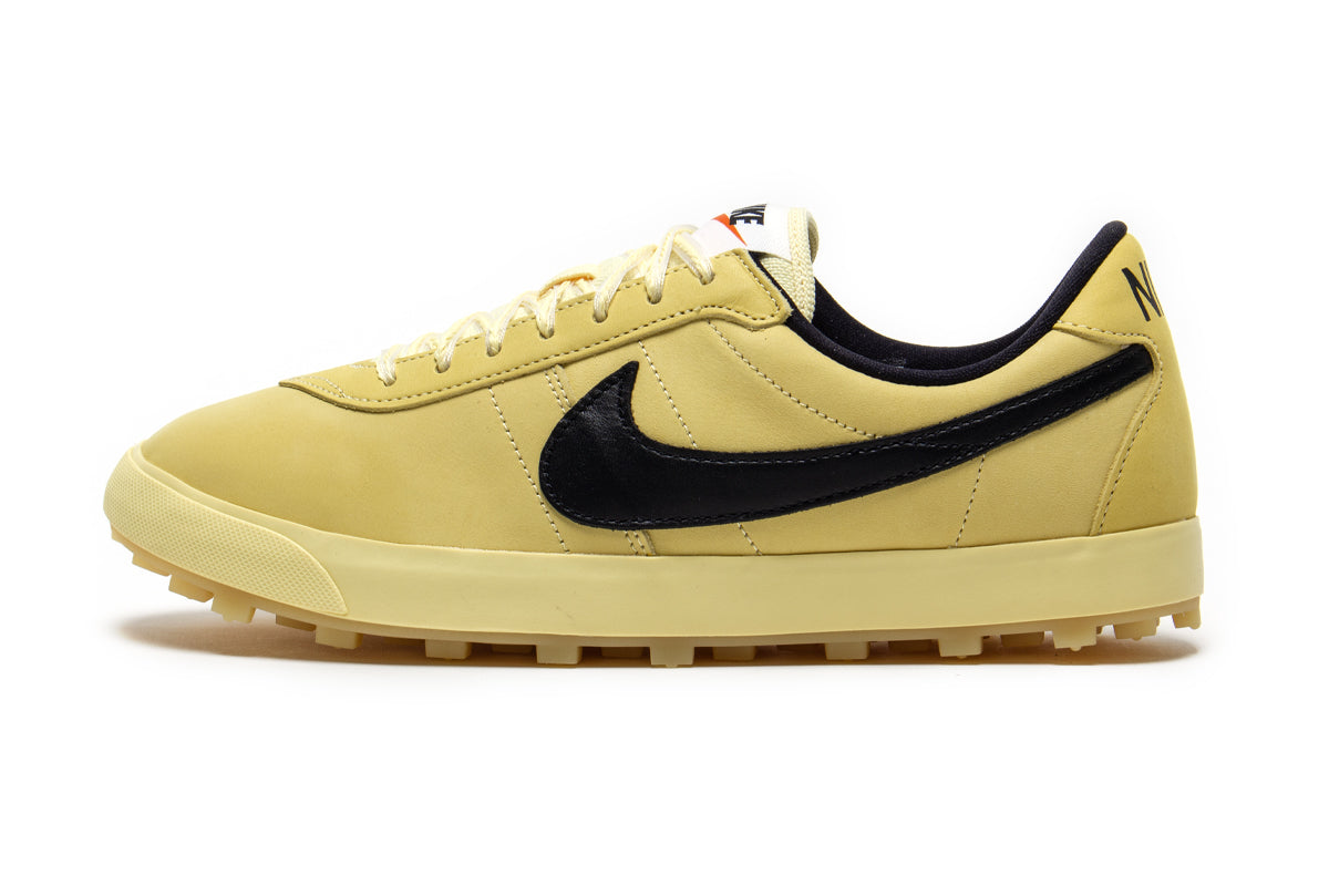 Nike - Astrograbber
Style # IH2341-700
Color : Soft Yellow / Black / Sail / Safety Orange