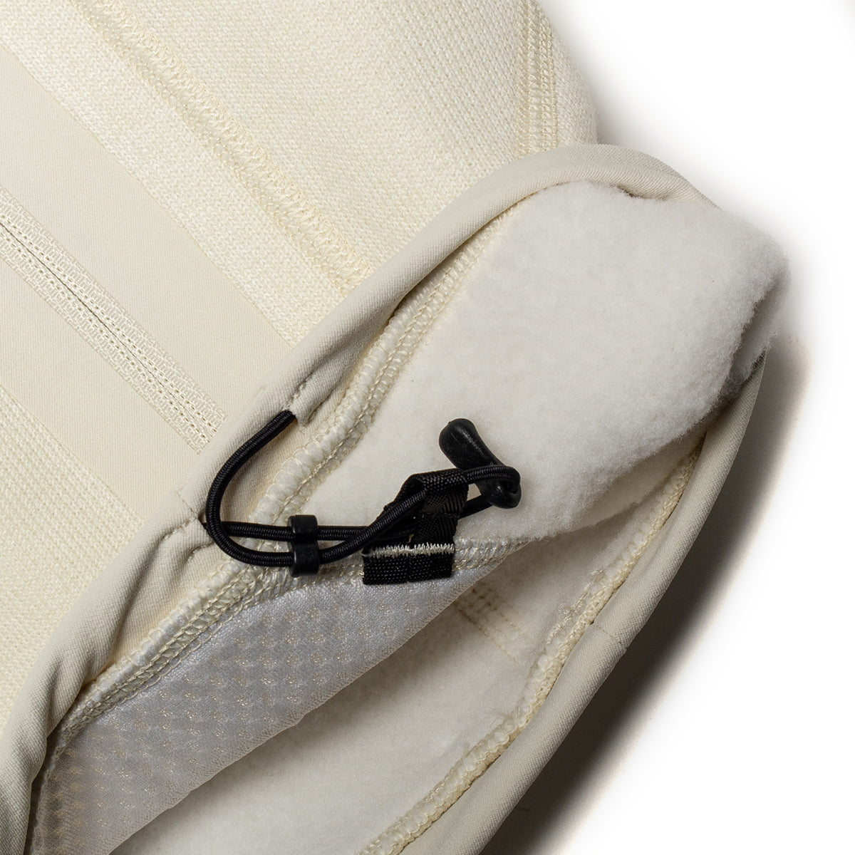 Arc'teryx - Women's Covert Half-Zip
Style # X000010736
Color : Arc Silk Heather / Salt