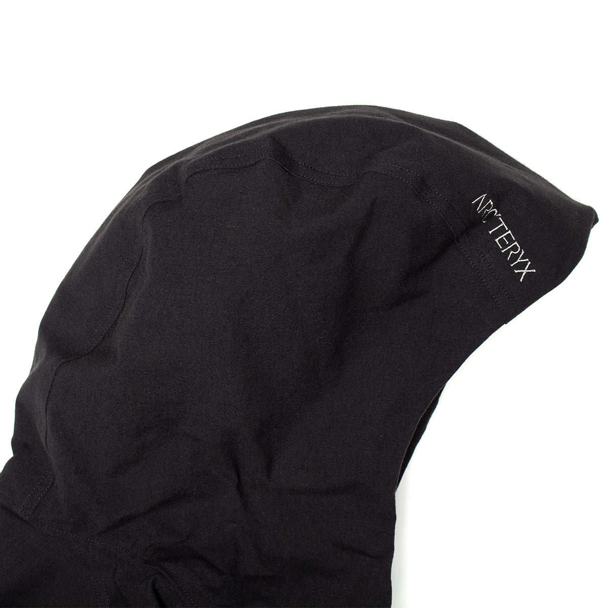 Arc'teryx - Women's Clarkia AR Insulated Hoodie
Style # X000010746
Color : Black