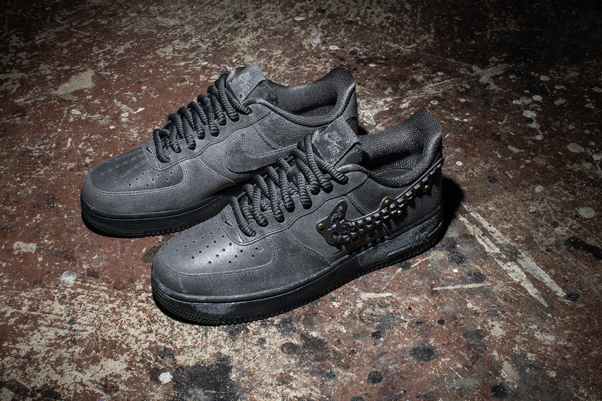 07 Lv8 Black Air Force Ones Size Nike Air Force '07 LV8 Winter