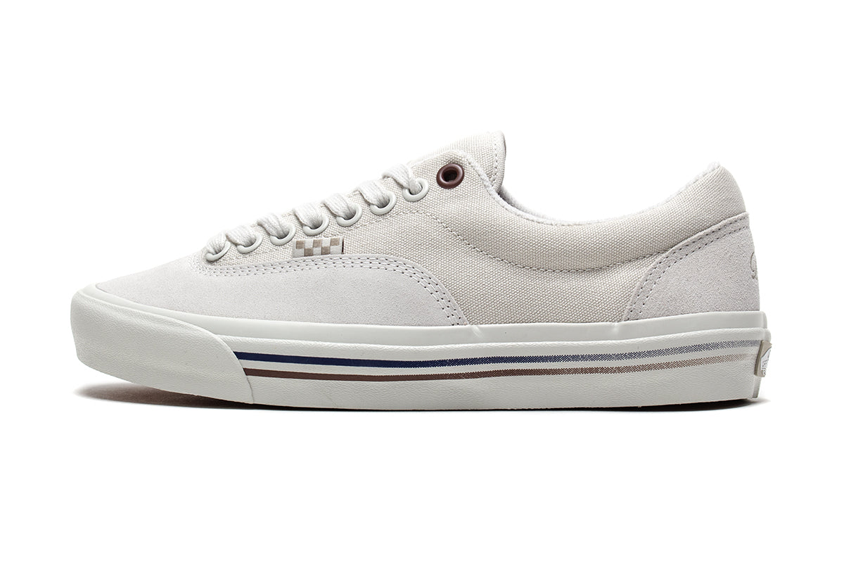 Vans - Skate Era Stub x Dime

Style # VN000DA3TUP1
Color : Taupe White