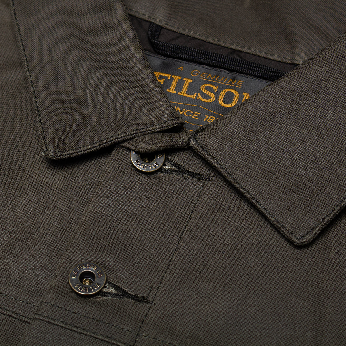 Filson - Tin Cloth Short Lined Cruiser Jacket
Style # F1420232828
Color : Beluga
