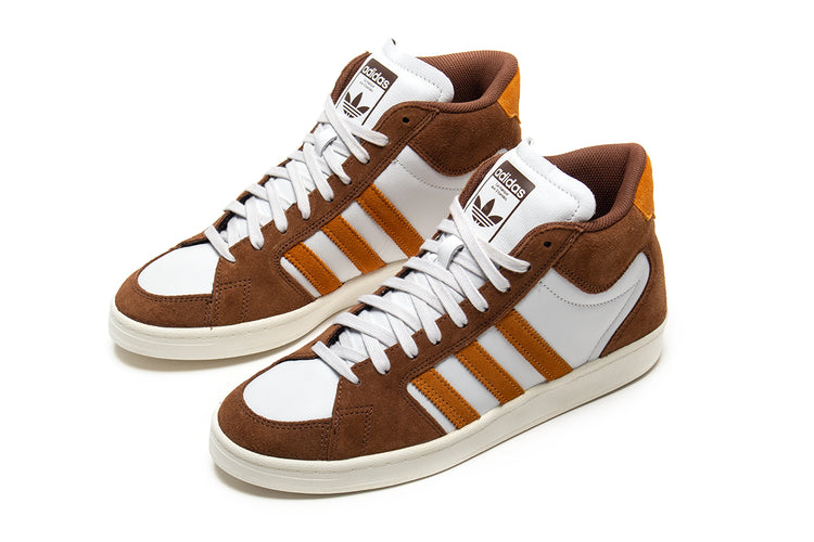 Adidas - Superskate
Style # JP8608
Color : Brown / Rustic Orange / Crystal White