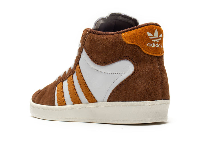 Adidas - Superskate
Style # JP8608
Color : Brown / Rustic Orange / Crystal White