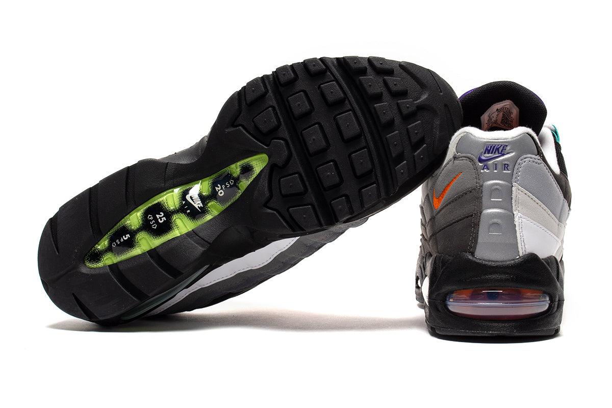 Nike - Air Max 95 Big Bubble
Style # IM2211-001
Color : Black / Volt / White