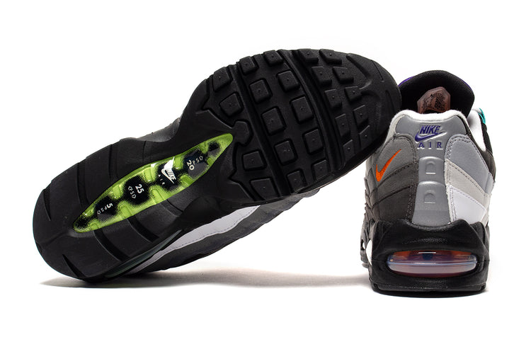 Nike - Air Max 95 Big Bubble
Style # IM2211-001
Color : Black / Volt / White
