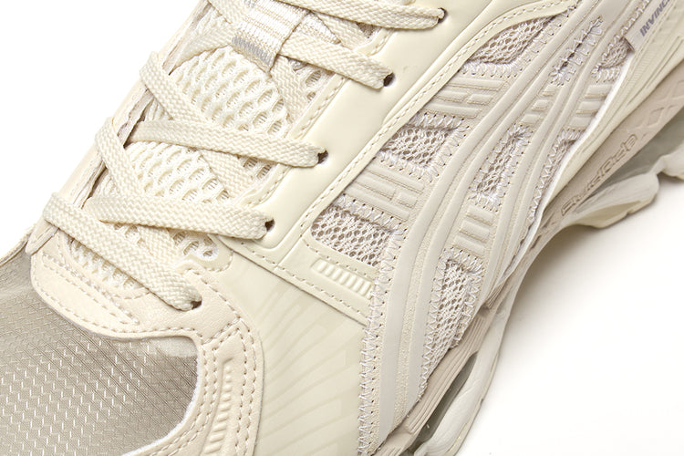 Asics - Gel-Kayano 12.1 x Invincible x Madness
Style # 1203B150.250
Color : Vanilla / Vanilla