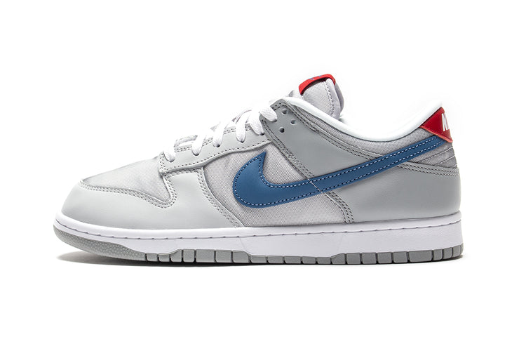 Nike | Dunk Low
Style # HF0391-001
Color : Metallic Silver / Aegean Storm